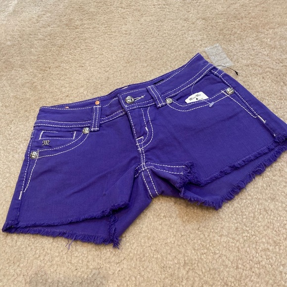 WOW! NWT💜 Miss Me cross bling purple shorts Sz 26 - Picture 6 of 7